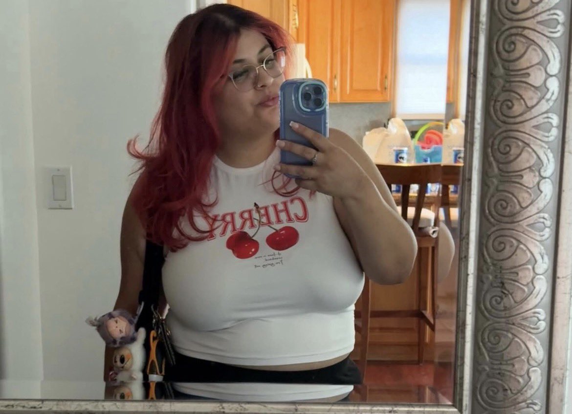 kilzz00's tweet photo. Another cuck begging me to share his Bbw fat sis 😈🔥 https://t.co/Mnll2zJdEj