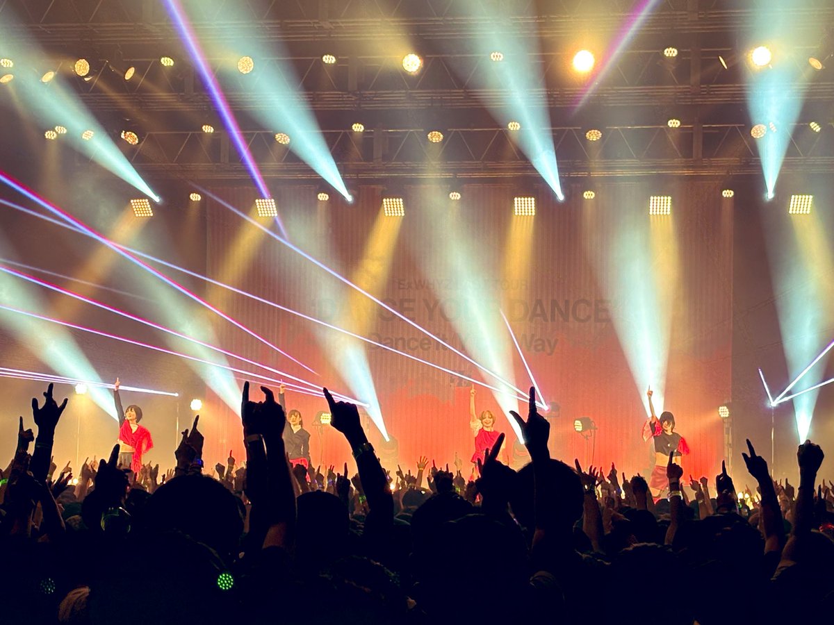 munemo99's tweet photo. #ExWHYZラストツアー
#ExWHYZお台場

2時間23曲で歌もダンスも満喫　力強くてみんな可愛い

解散まであと2ヶ月　新曲やアルバムのリリース、トークライブ、ラストライブとイベントが目白押しのようです

撮影オールOKなので、Xに素敵な画像や動画がたくさん　みんなどうやって撮ってるんだ https://t.co/uuPx5rIkZl