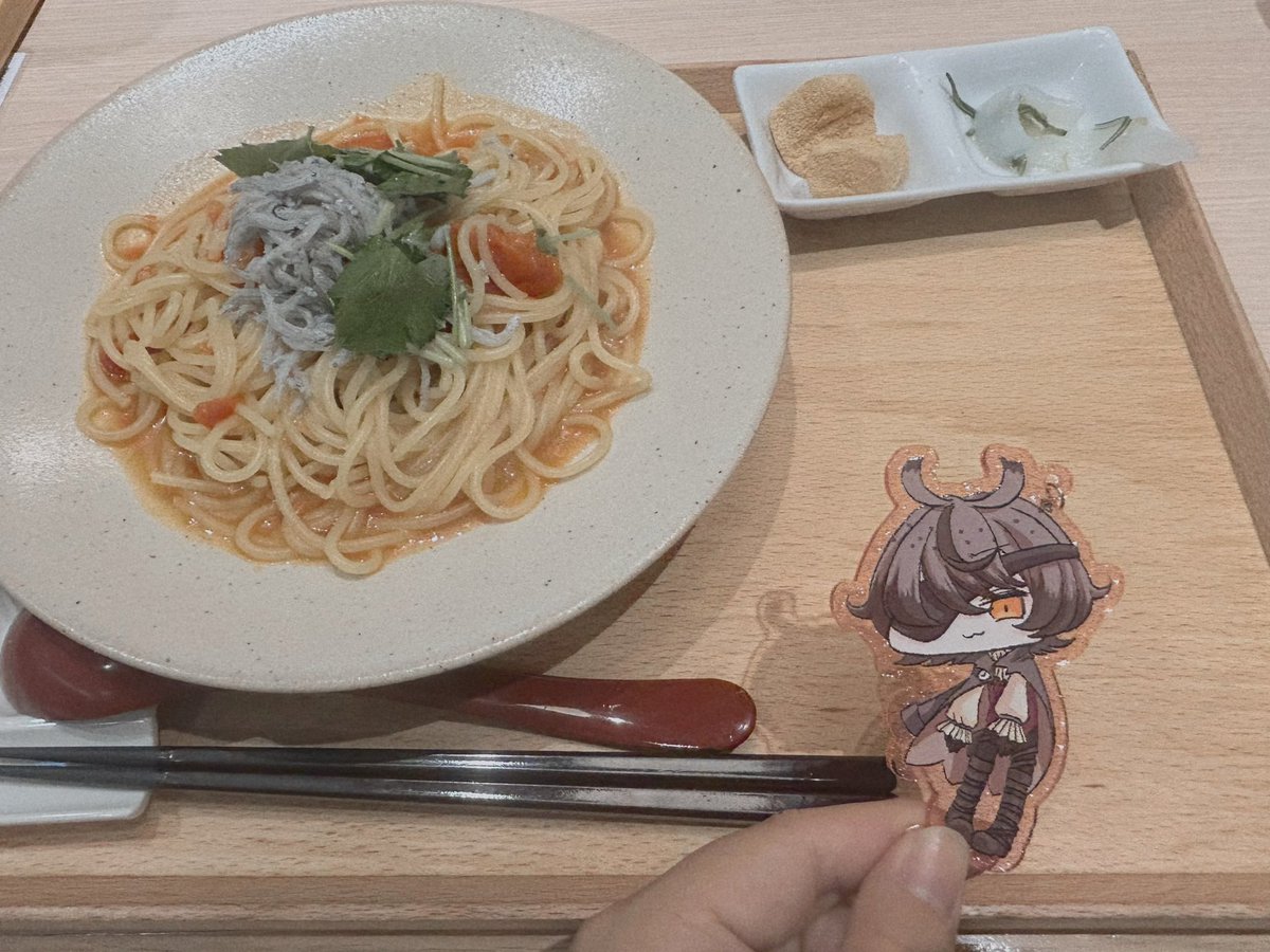 seriri_96's tweet photo. ご覧あもぴ、パスタだよ https://t.co/kAiUjMdZLk