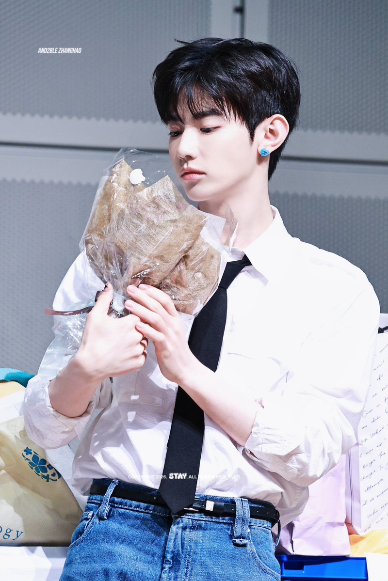 staywithzh's tweet photo. [PRE] 260705

#장하오 #ZHANGHAO 
#앤더블 #AND2BLE https://t.co/usAXYrgVJu