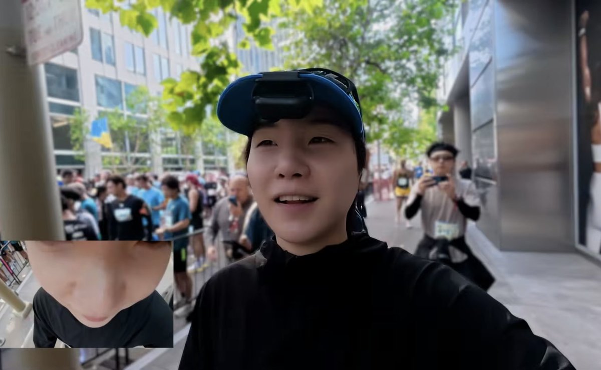 thvchapters's tweet photo. he was so excited 🥺 https://t.co/AuarxfyuwS