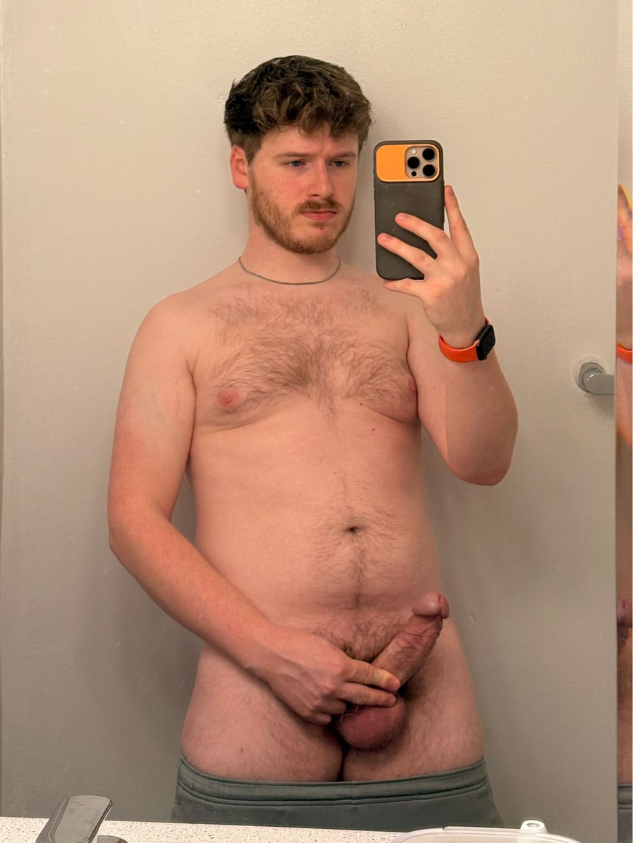 ethanmatthews34's tweet photo. Throbbing 🥵💞🪵 https://t.co/YuVdIHRl8b