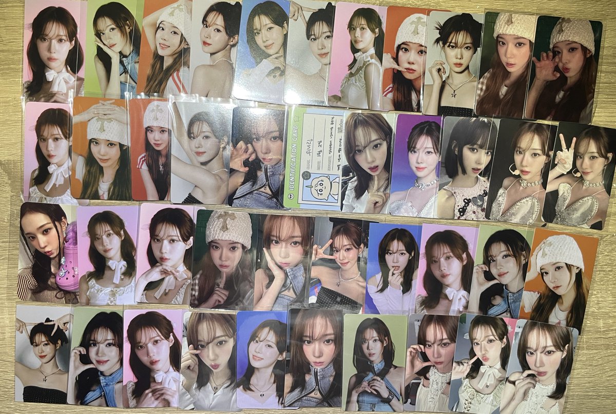 u_suisui_u's tweet photo. 【aespa トレカ 買取 交換】
トレカ卒のため収集していたウィンタートレカ手放します

【譲】画像のトレカ ウィンター
【求】買取(paypay or 銀行振込)

概ね時系列になるよう並べております
ご希望のトレカと希望金額(メルカリ最安値 ×0.7〜0.8目安)を添えてリプいただけるとスムーズです🙏 https://t.co/M0baD08Um8