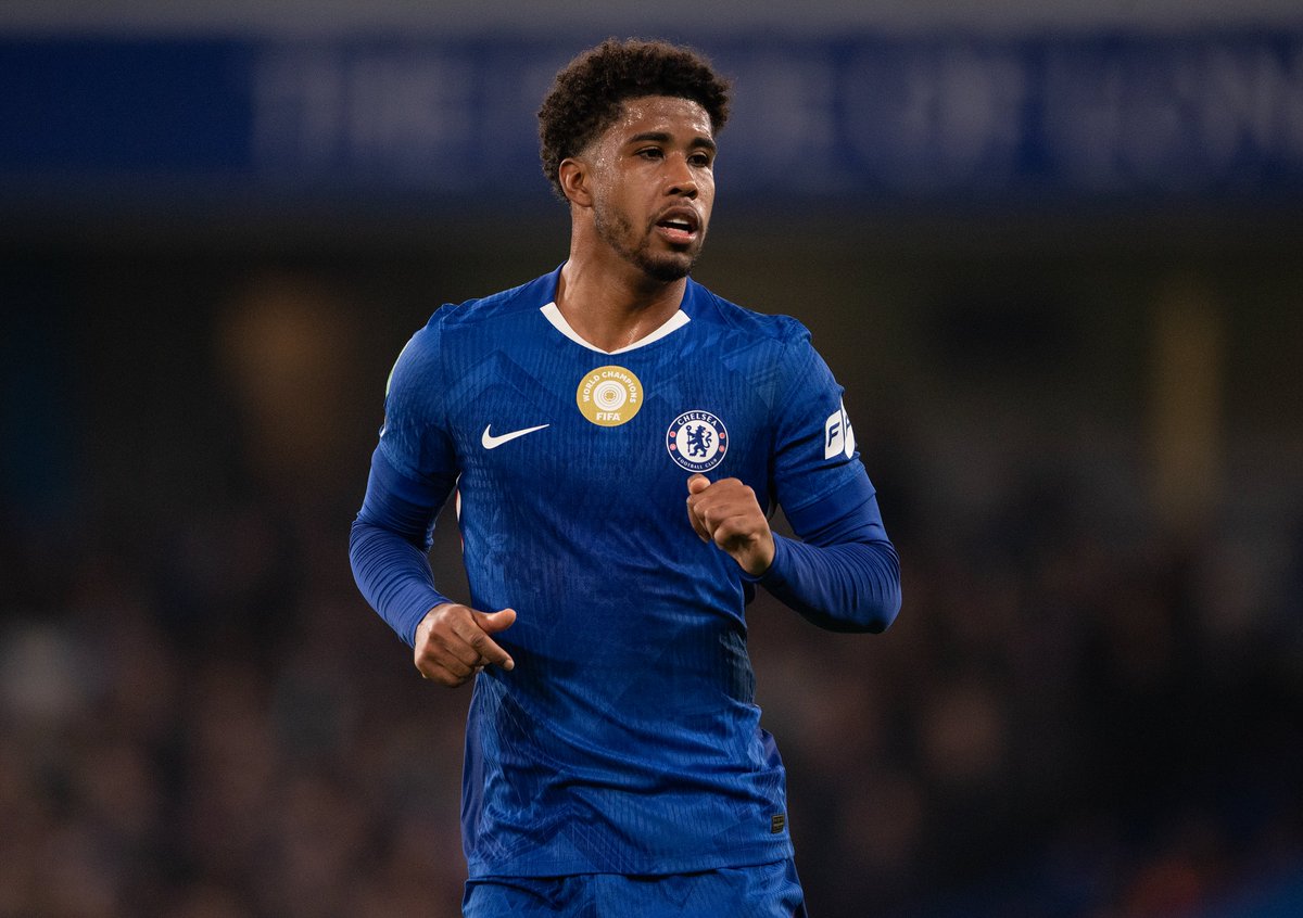 UnitedStandMUFC's tweet photo. 🚨 Man United have set their sights on Chelsea midfielder Andrey Santos, valued at around £50m, as Carrick continues his rebuild. 

The 22‑year‑old is open to a move for more game time, with Newcastle also interested. Chelsea are expected to sell to support Xabi Alonso’s squad refresh.
[@guardian_sport]