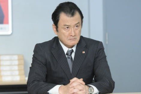 stranger_gon's tweet photo. この人達、細かい事わからんが大河出てた関係で半沢2出れなかった節唱えてるんだがどうなんだろうか https://t.co/tQWwsG4YSK