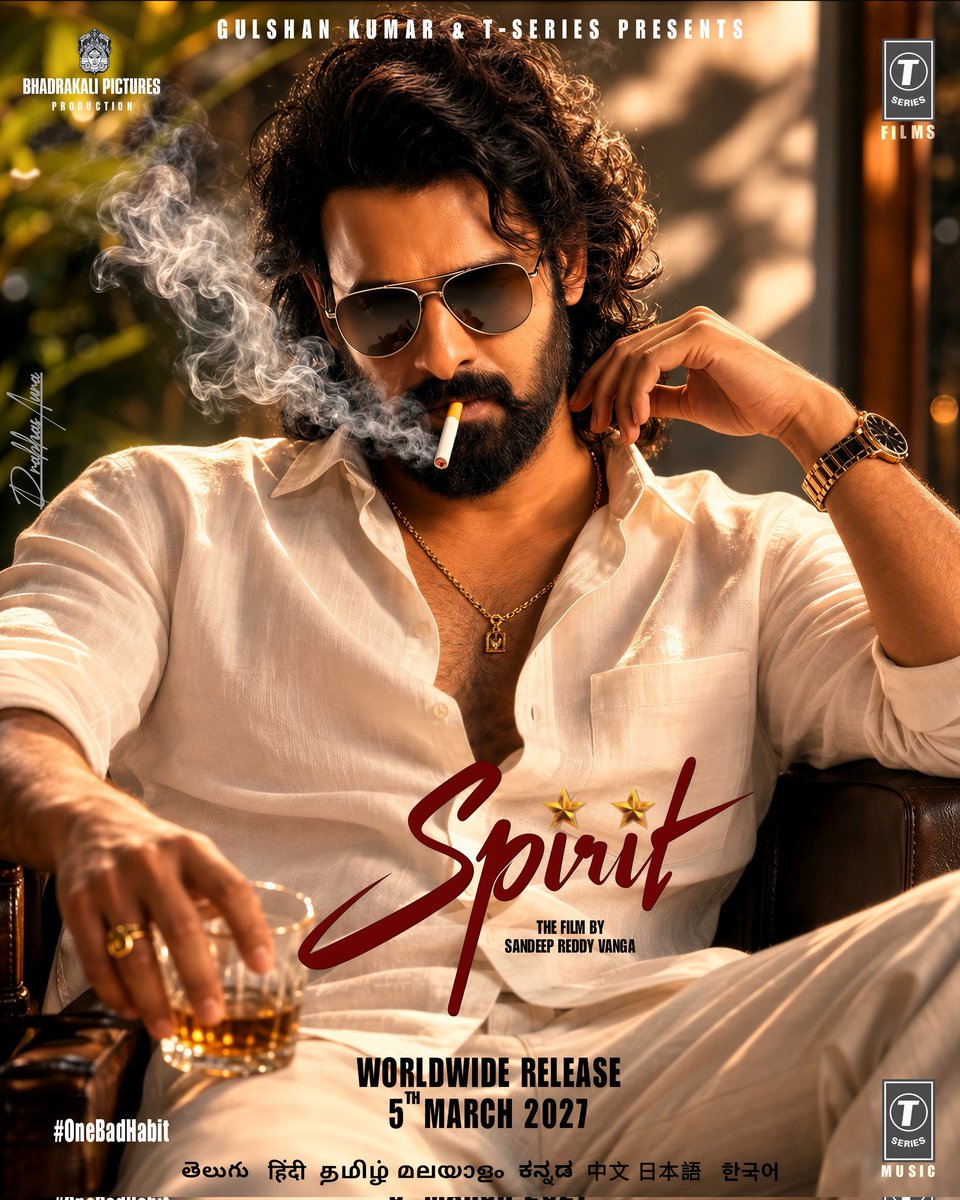 AuraPrabha39105's tweet photo. 𝐎𝐧𝐞 𝐛𝐚𝐝 𝐡𝐚𝐛𝐢𝐭 🥃🔥
#Sprit #Prabhas #IndiasBiggestSuperstarPrabhas

@InSpiritMode @imvangasandeep Ila sett chey ayya looksuu🥵🥵🥵🥵💥💥💥💥💥 https://t.co/pYsGqxmMBB