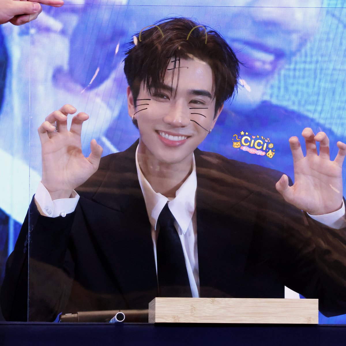 cicipporppe's tweet photo. Tiger tiger🐯🐯

#PerthTanapon #KDPPE https://t.co/KG55km80nl