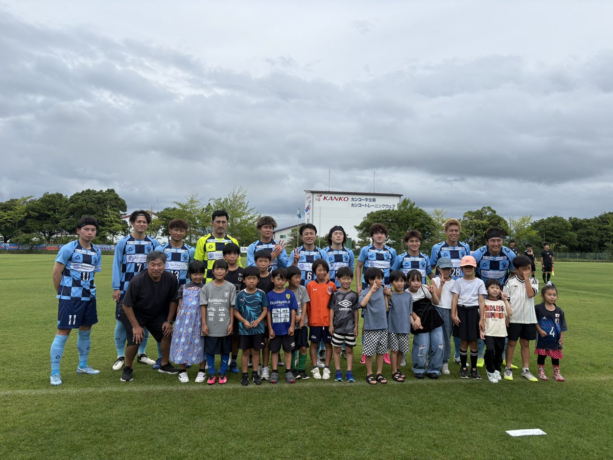 kiyan_02's tweet photo. 🔥中国サッカーリーグ 第12節🔥

📅7月5日（日）15:00KO
🏟どらドラパーク米子球技場
🆚ヴァリアモーレ安芸

前半0-1
後半2-0
合計2-1 WIN✨

立ち上がりに先制を許す苦しい展開。

それでも慌てることなく、自分たちの積み上げてきたサッカーを信じて前半からチャンスを作り続けました。 https://t.co/ffJh1bf9k6