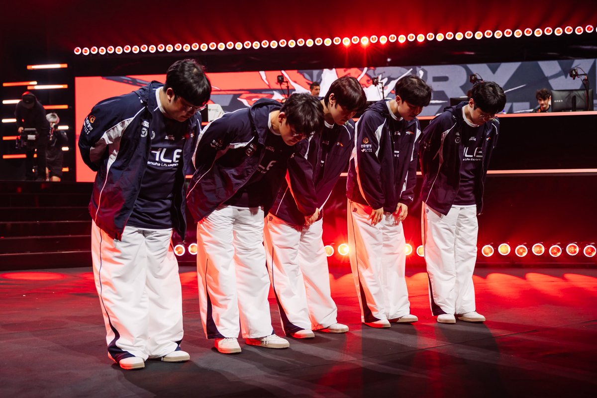 gureusi_min's tweet photo. MSI 2026 Bracket Stage - Day 3 flickr #HLE #ZKZGD

🔗https://t.co/DP8bQpr0Qg https://t.co/xHRh5i4F3h