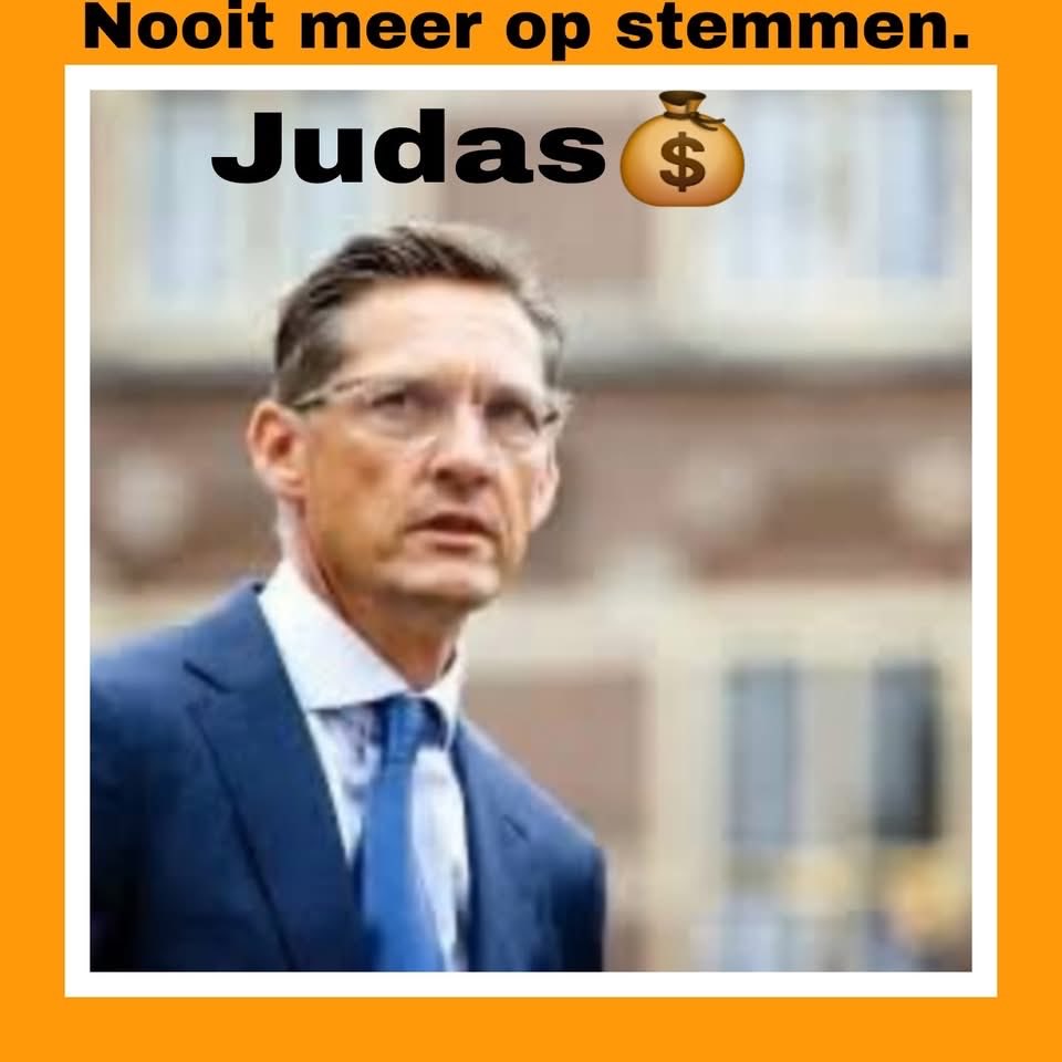 Willeke86Willem's tweet photo. Geef hem een koekje van eigen deeg..rechts vragen en links antwoorden..NSB praktijken. https://t.co/uebYzTkGRK