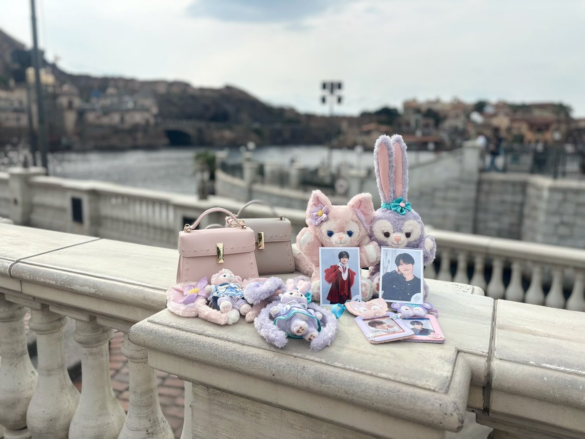 _hidak's tweet photo. 🩵🫧✨️
 #東京ディズニーシー #herlipto https://t.co/LJ8wTPzb8h