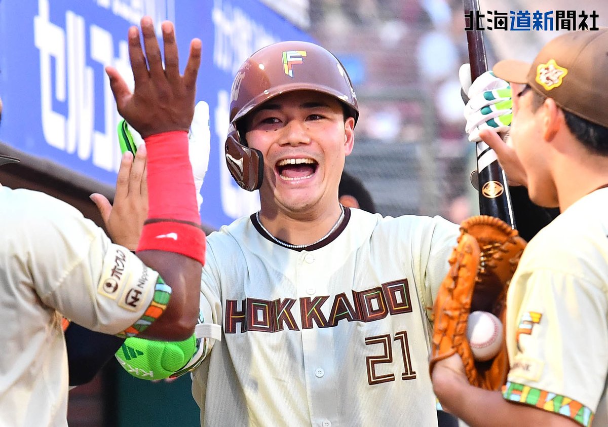 photo_doshin's tweet photo. #北海道日本ハムファイターズ は5日、楽天モバイル 最強パークで楽天と対戦。#野村佑希 選手らの本塁打で6－3で勝利しました。
#清宮幸太郎 #進藤勇也 #lovefighters #ドミれ

▽ファイターズの記事はこちらから▽  
https://t.co/psgooVh7Yl https://t.co/flV39cGdRR