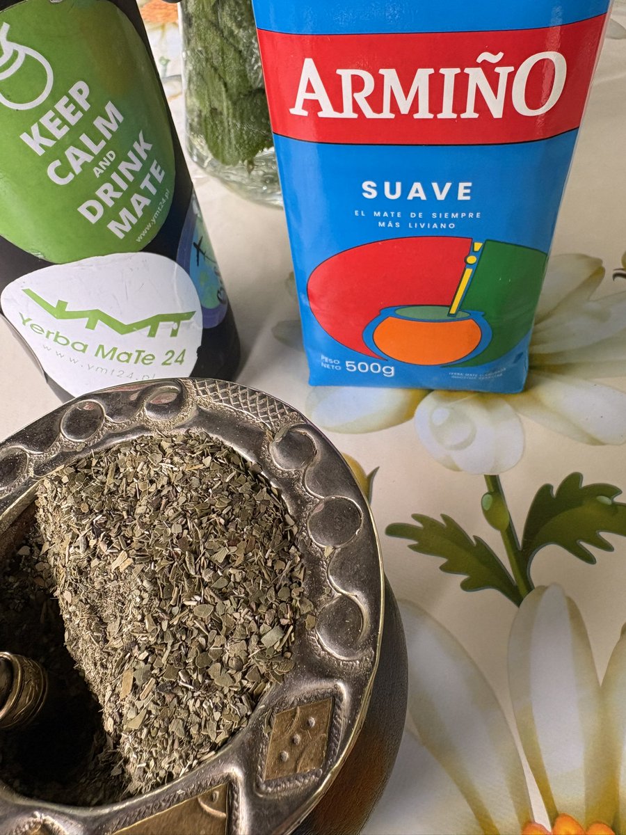 ymt24pl's tweet photo. Dzisiaj testy uznanej urugwajskiej yerby od Armiño w wersji Suave 💚

Już niedługo dostępna online w opakowaniu 500 i 1000g 😎 https://t.co/N2ptCvJ4bb