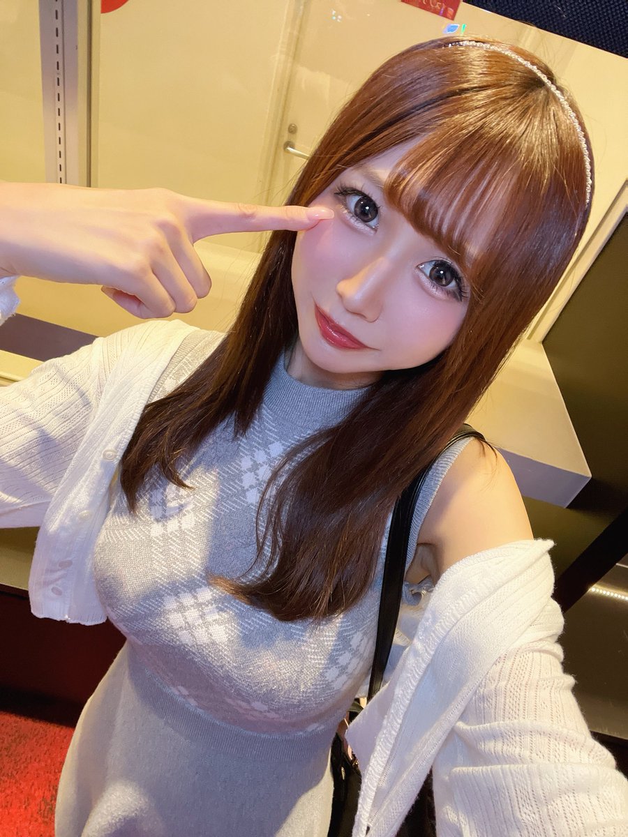 えりちゃん来店 特に失言もしてないのに肌見えないようにしようって