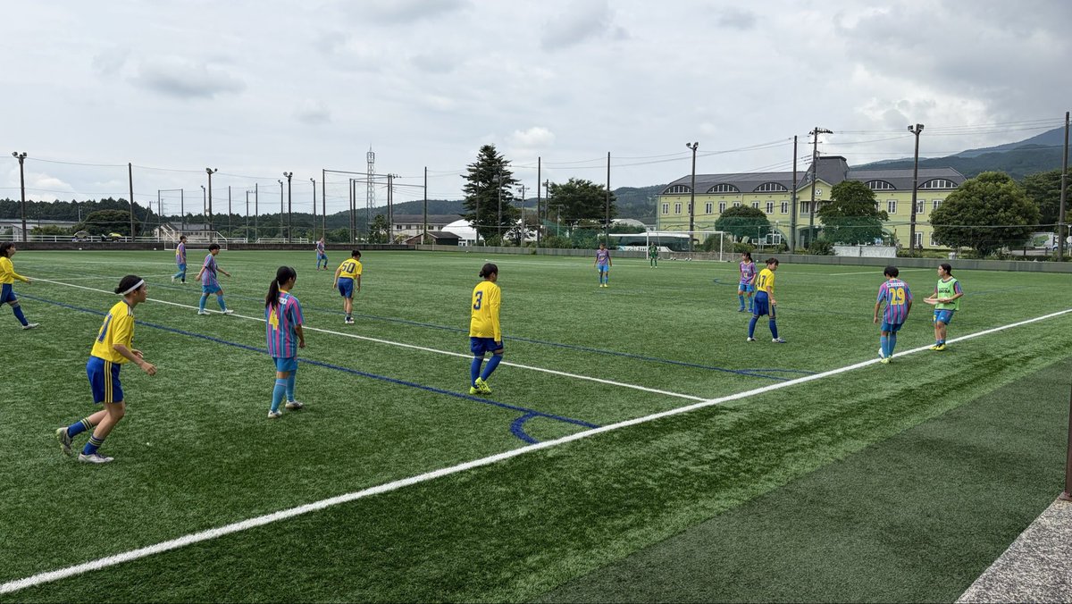 KashimagkuenLS's tweet photo. TRM
🗓2026年7月4日
🏟時之栖裾野グラウンド
🆚フェルボール

1本目0-0
2本目1-1
3本目0-0
4本目0-0
5本目2-1
6本目2-0
7本目0-2
8本目2-0

⚽️得点者⚽️
飯塚玲奈(開進第一中学校)
田口結菜(INAC白岡SCレディース)
石原弥華(栃木SCレディース)
青木小羽(北海道リラ・コンサドーレ）
飯岡真生(INAC柏CRAVO FC)2点
木村花菜(GRAMADO FC TOKINAN)

7月4日はフェルボールとTRMでした。相手のプレッシャーを受けないポジションを取って、少ないタッチ数でボールを回すことができました。しかし、最初の入りで強度が弱かったり、パスミスなどが目立ちました。明日も試合があるので勝ちきれるようにしましょう。

対戦して頂いたフェルボールの皆様、関係者の皆様、そして保護者の皆様、本当にありがとうございました🙇‍♀️

#鹿島学園高等学校
#まずは自分に常勝であれ
#謙虚に貪欲に最後まで
#積み重ね