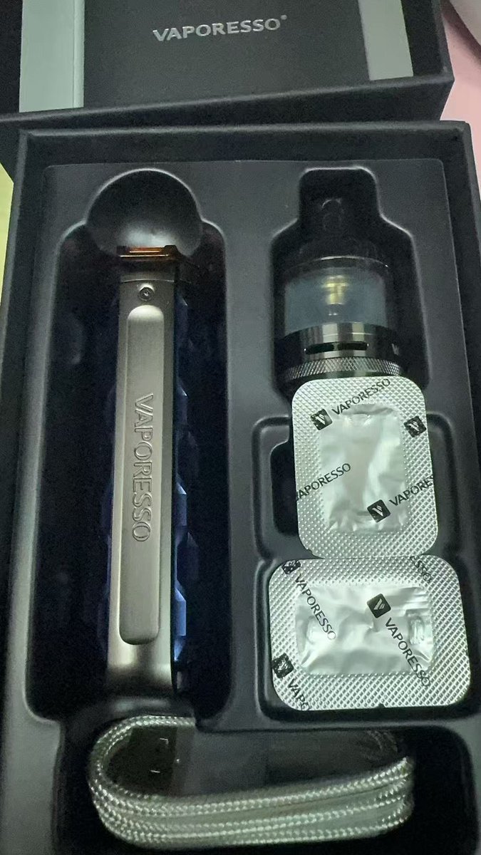 GatcsfBean's tweet photo. #大烟雾 #vape #雾化器 # https://t.co/qfAL80kZaT