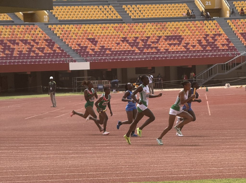 Bimbochan's tweet photo. Our U18 ladies deliver the first gold of the day!🥳

Team Nigeria, comprising Tejiri Ugoh Praise ➡️ Chigozie Rosemary Nwankwo ➡️ Faith Ezechukwu ➡️ Jecinta Andrews, win the medley relay at the CAA REGION II U20 Championships!

📸: @Coach_abdul_ https://t.co/ymsnrg41CX