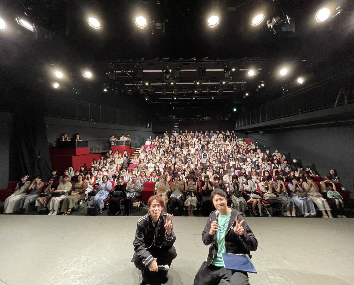 kento_kitamura's tweet photo. 今日はファンクラブ限定イベントでした

みんないつもありがとう。
そして、これからもよろしくね🍀 https://t.co/CTS3rTNCAX