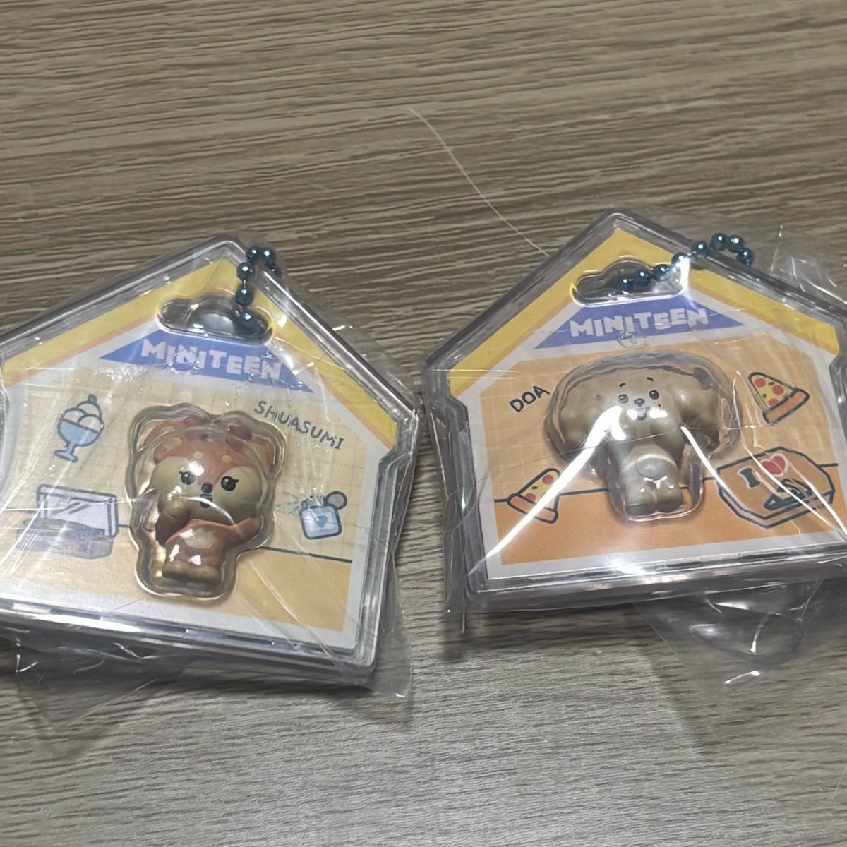 pan_da129's tweet photo. MINITEEN ミニティーン パッケージチャーム グミ つまんでつなげてますこっとでらっくす セブチ SEVENTEEN 交換

譲  画像 ジョシュア ドギョム

求 同種 ジョンハン

郵送希望📮です
お気軽にお声掛けください🙇‍♀️ https://t.co/50TuHUGuox