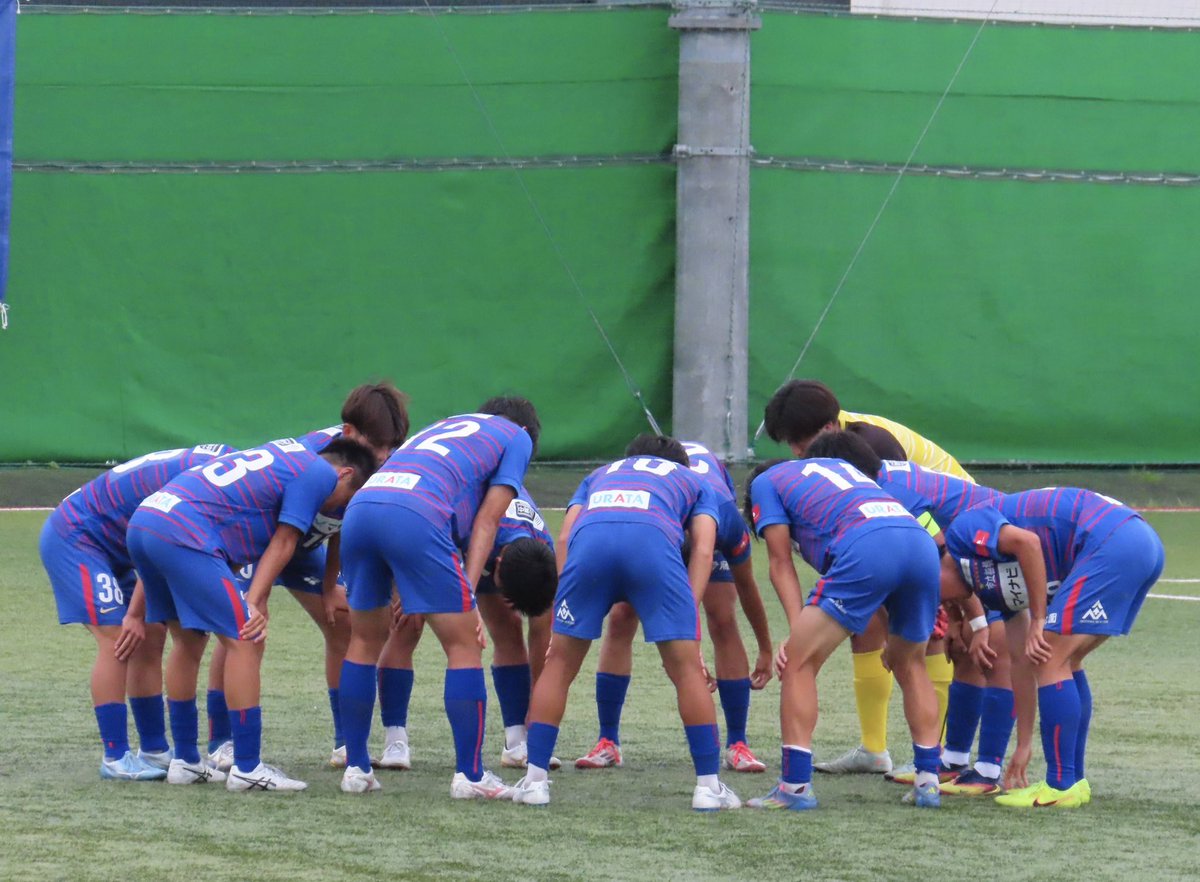 pivo00606444's tweet photo. 2️⃣種 高円宮杯 JFA U-18
　  サッカーリーグ2026 ⚽️

千葉県 Div.1
【 Results 】第9節

レイソルB -0-2 習志野
東京学館浦安 0-4 中央学院
拓大紅陵 0-1 市立船橋B
ジェフB 2-1 専修大松戸
流経大柏C 2-2 八千代

市立船橋Bが勝利で首位 ✨
中央学院が快勝で3位浮上 ✌️
習志野もジェフも勝利で浮上 👍 https://t.co/0LUe53yFce