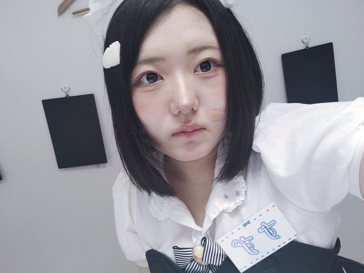 miamaid205's tweet photo. おきゅおわです.ᐟ.ᐟ.ᐟ.ᐟ➰👉🏻👈🏻
ご帰宅ありがとうございました~🫶💕︎︎アサイーボウルの差し入れもありがとうございました❕美味しかったです🥲

次回出勤日もお待ちしています~!!
 #コンカフェ  #コンカフェ嬢  #メイドカフェ  #自撮り界隈  #秋葉原 https://t.co/1qiUDhEBc2