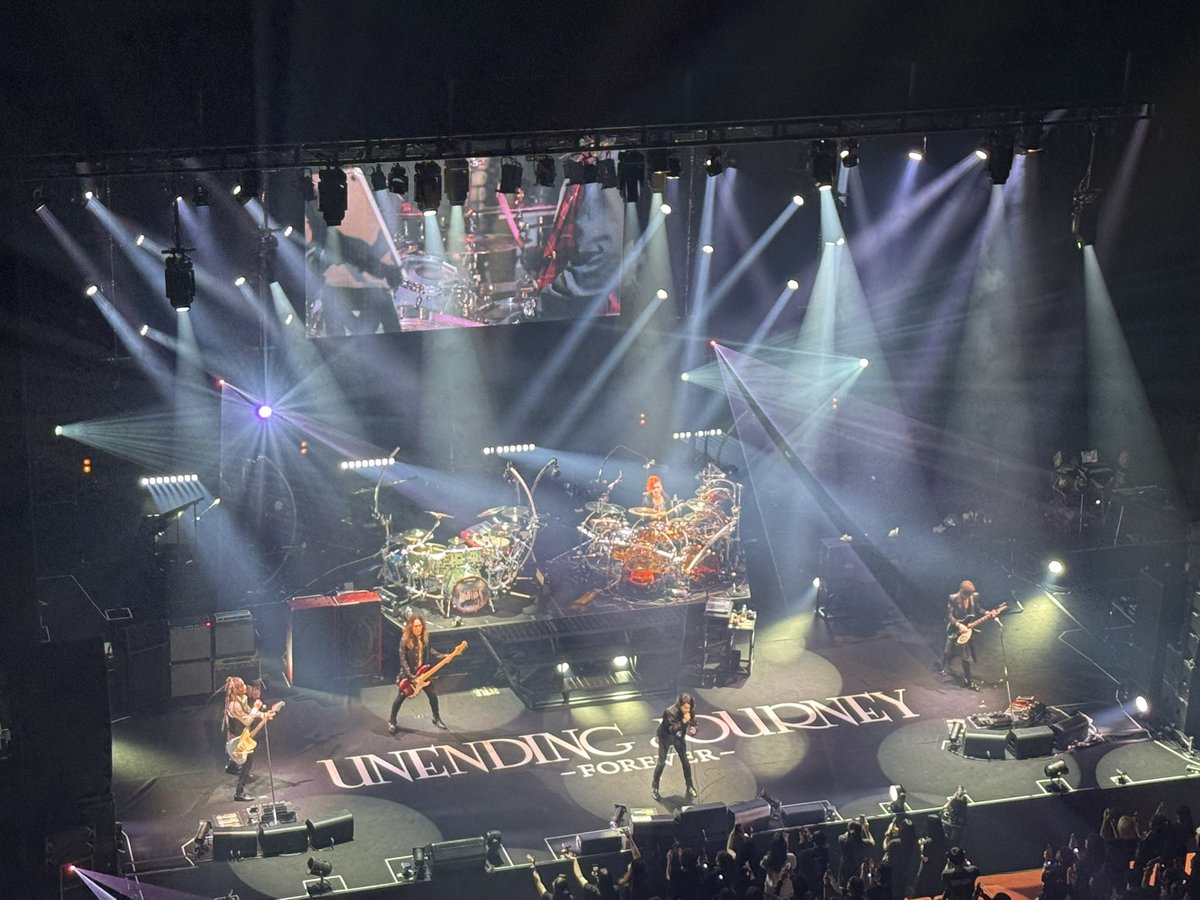 hitadema's tweet photo. 5階席も良かった！
ドラム叩いてるところが凄くしっかり見える席
#LUNASEA
#LUNAPIC
#260705名古屋 https://t.co/u5KemVorma