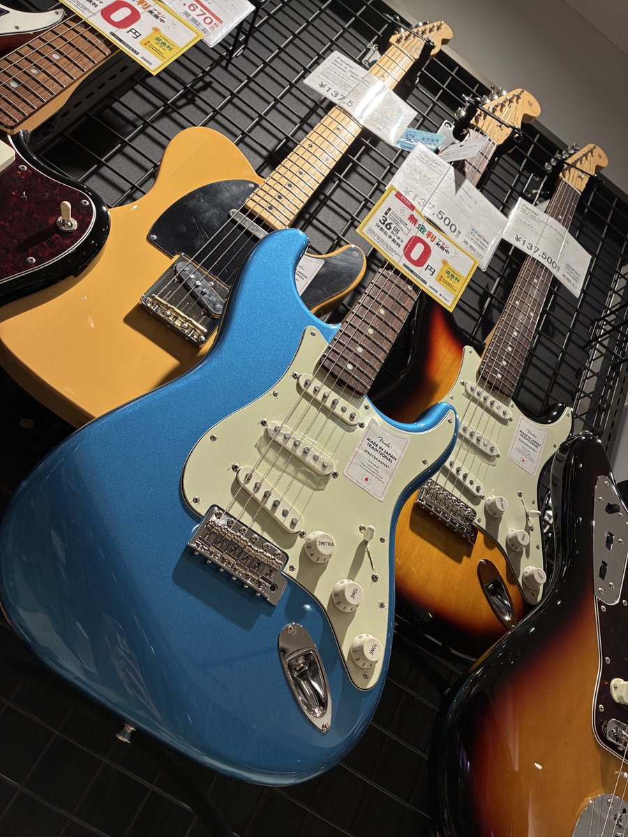 🚨入荷情報🚨 Fender TRD 60s RW ST LPB  かっけえのが入りました