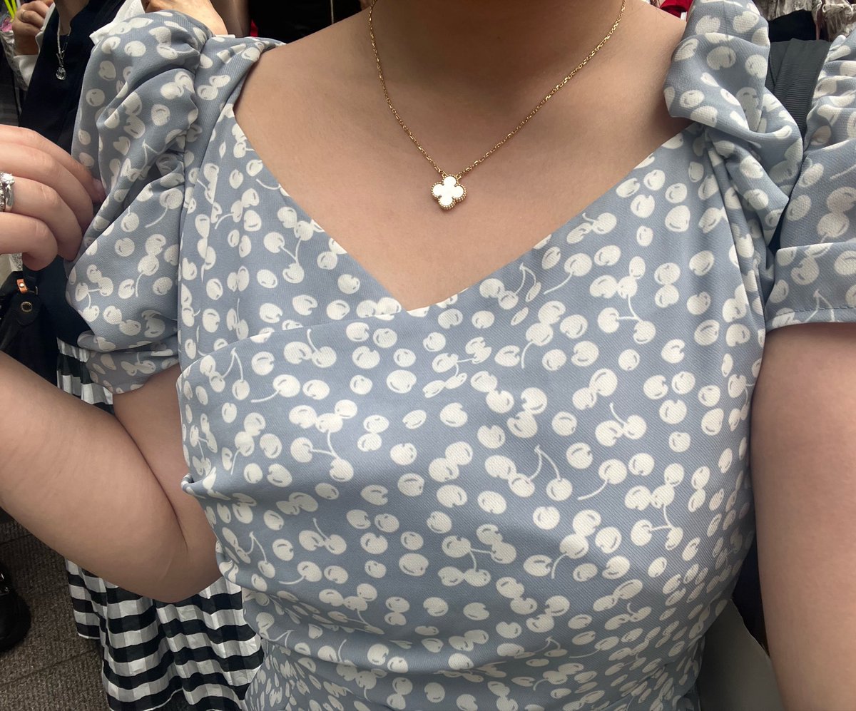 ms11ys28's tweet photo. 昔みたいに可愛いお洋服の写真撮ったりすること減ったけど、やっぱり正門くんに会うのにココロオドル服着よってことです🐶 https://t.co/cz3ERlMyQ3