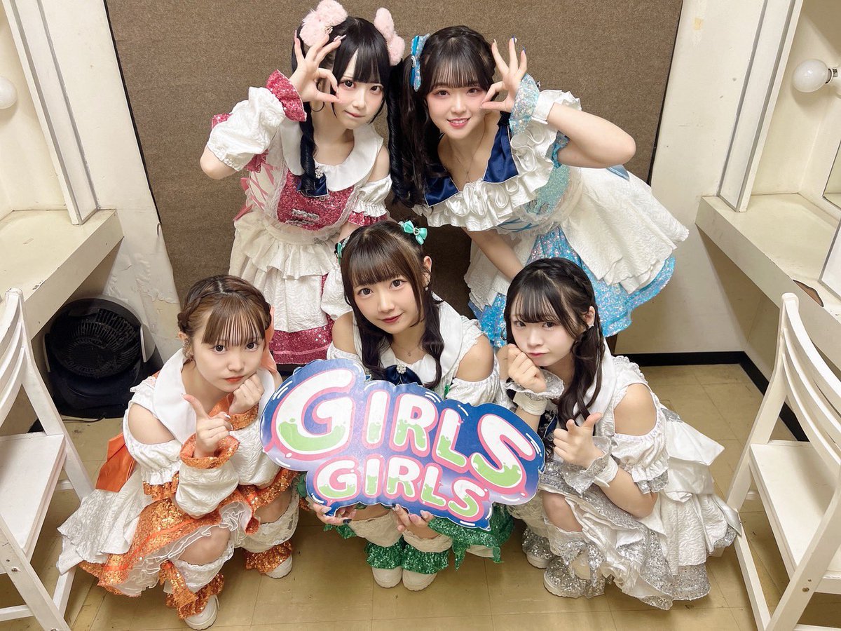 GIRLS GIRLS (@Girls_Girlsinfo) / Posts / X