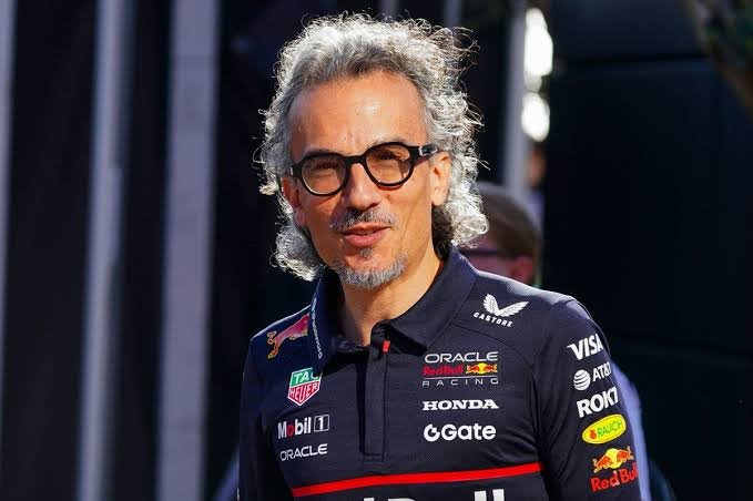 am27852's tweet photo. Red Bull management has decided not to change Max Verstappen car's engine ahead of British GP so they can watch Max suffer for 35 laps and then ask him to retire the car on 36th lap.

Mekies is already working on some great apologies qoutes 😎

What a team. https://t.co/46On13BMbv