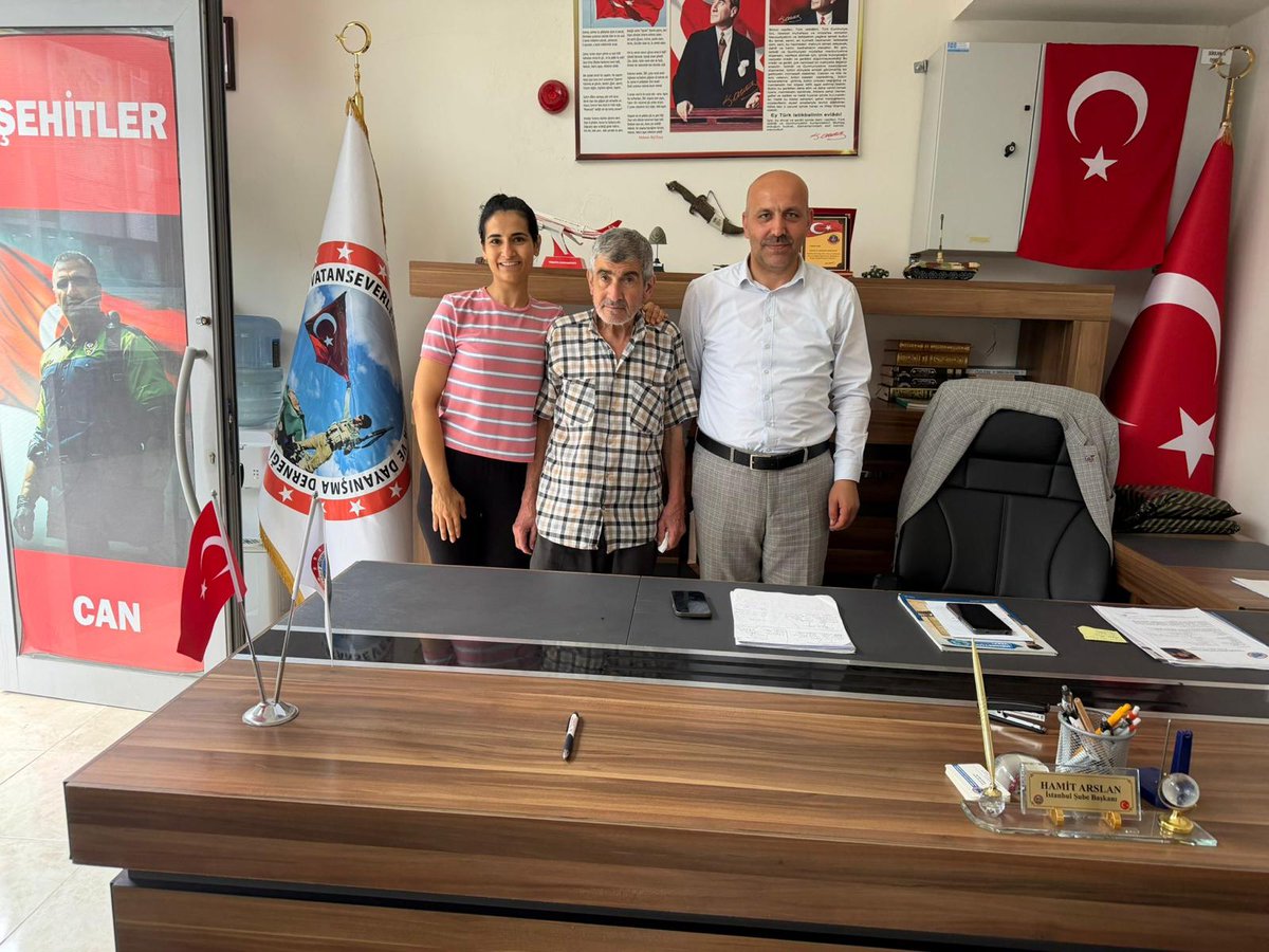 TerorleMucadle's tweet photo. 1- 🇹🇷Kıbrıs Gazimiz Sayın İrfan Konca, Terörle Mücadele Vatanseverleri Yardımlaşma ve Dayanışma Derneği (Şehit ve Gazi Aileleri) İstanbul Şubemizi ziyaret ederek üyelik işlemlerini gerçekleştirmiştir.

Kıymetli gazimize; ailemize hoş geldiniz dileklerimizi iletiyor, https://t.co/suuutWlWlV