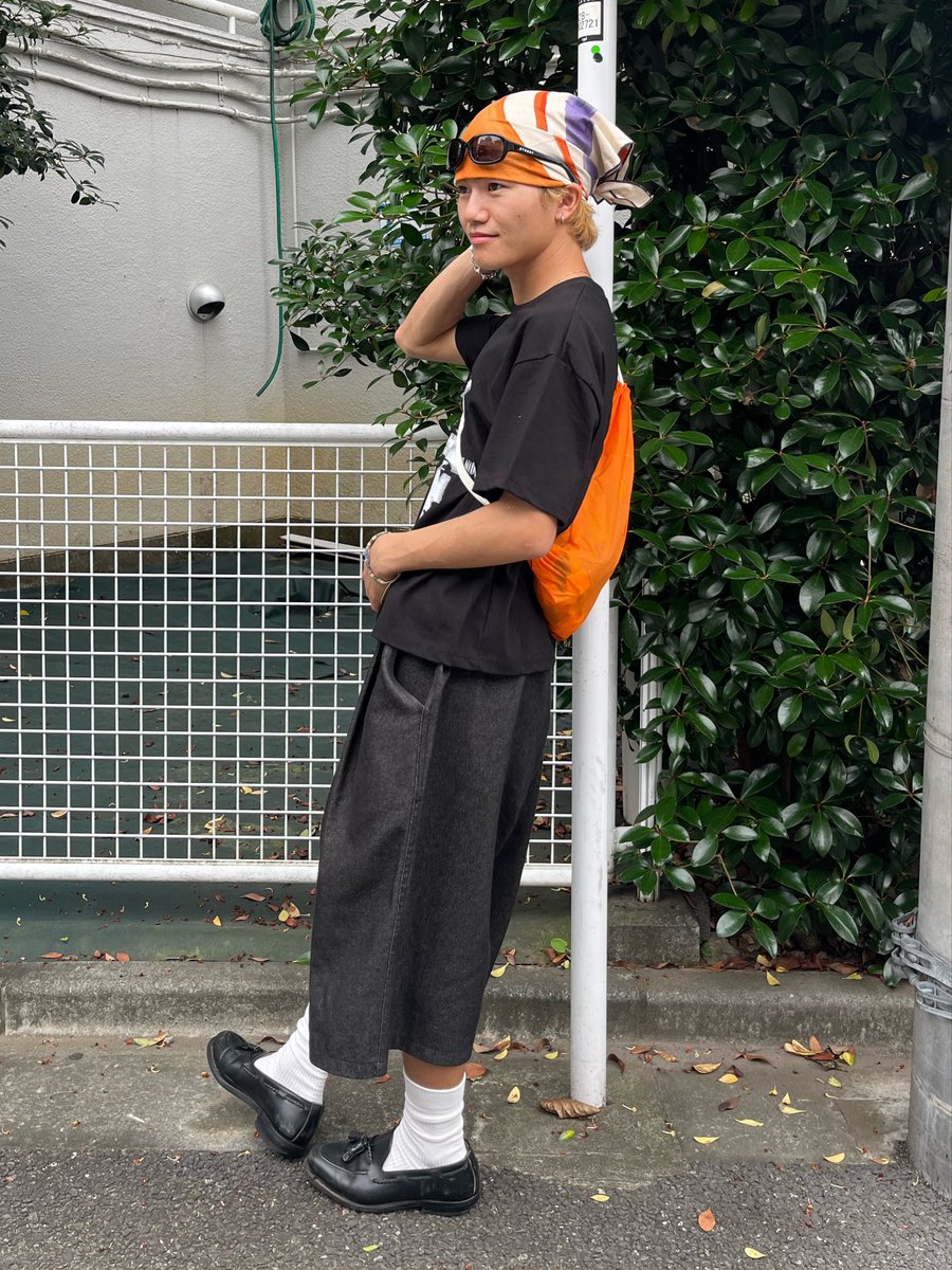 18_jirooo's tweet photo. 僕的好服装🍊🌀 https://t.co/FebyK7lo8B