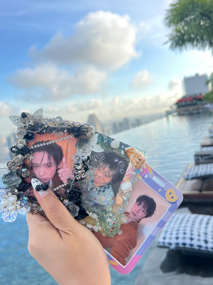 lee_mayny's tweet photo. ตื่นเต้นจะได้เจอเพื่อนอ่ะ นุ้คถ.เพื่อนแทกุกพรีมาดอนน่า ไปดูกันเย้อๆน้าค้าบจุดนัดพบเราเดอะมอลอึงอามอึงองอึงอาน.. อย่าไปผิดเดอะมอลน้า🥹 #FaTeinBANGKOK https://t.co/GnsiUetG81