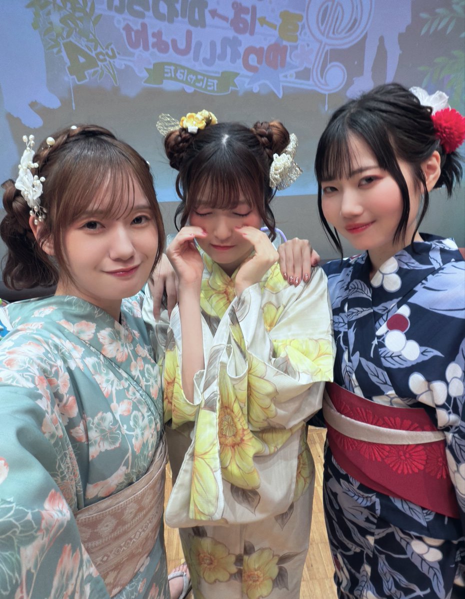 reina_kawamura6's tweet photo. #すーかわ 〜たにゃばた〜 イベントにご来場、ご視聴いただきありがとうございました！🎋

夜の部では私のとんでもない願い事に答えてくれた2人...ほんとにありがとう🥹幸せです🥹

バンビも来てくれてありがとうね！
また絶対来てね💕︎ https://t.co/fcmTf1sMal