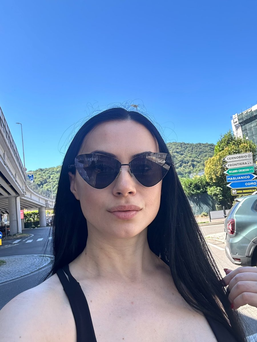 GoddessIshtarX's tweet photo. Morning from Lake Como.

Another weekend, another excuse to dress up and enjoy one of the most beautiful places in Italy. https://t.co/728EQ2PAjg