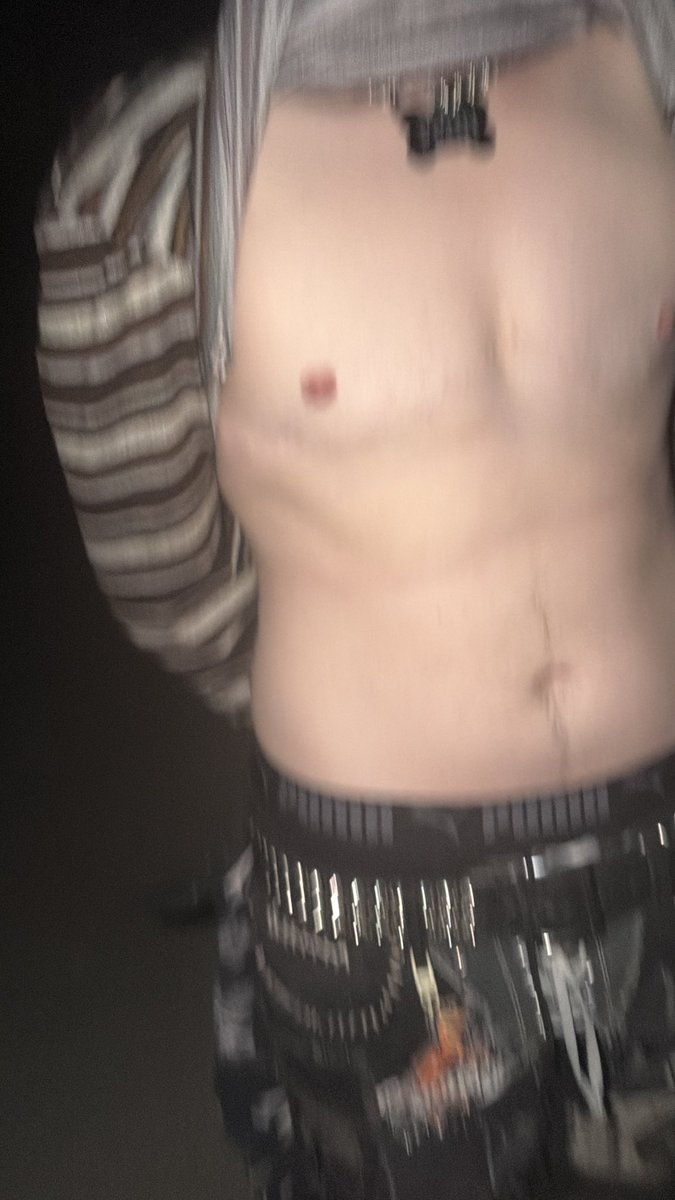 Crustygimp's tweet photo. Oooo sexy mutt ready to take punches and markings, what would u do to a body like this? https://t.co/VtCBlYWPa1