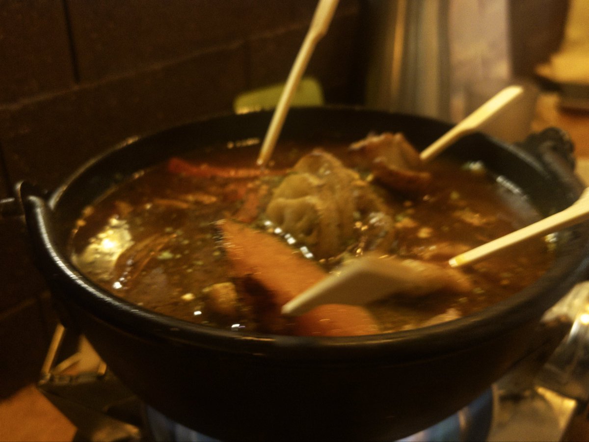 chaechae_nara's tweet photo. 오늘의 나들이는 혜화였어요 스프카레가 너무 맛있더라ㅜㅜ https://t.co/O9GO4vN50k