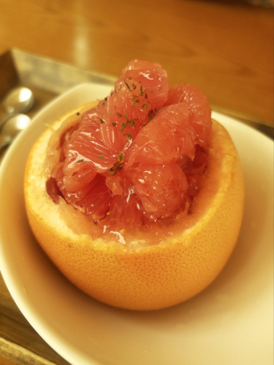 chaechae_nara's tweet photo. 오늘의 나들이는 혜화였어요 스프카레가 너무 맛있더라ㅜㅜ https://t.co/O9GO4vN50k