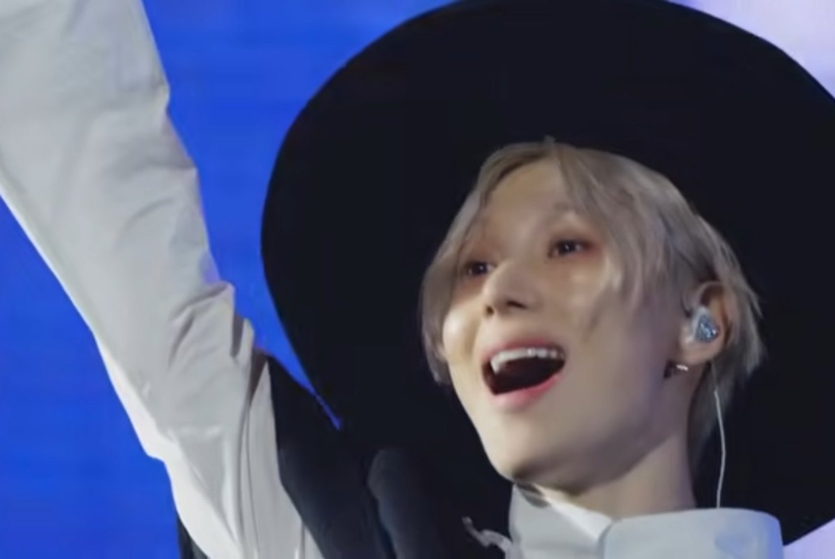 Malgum6v6's tweet photo. 에엣....! 쵸카와이 천사태민쨩...🫶🏻🌸 https://t.co/mVbUOkmG7I