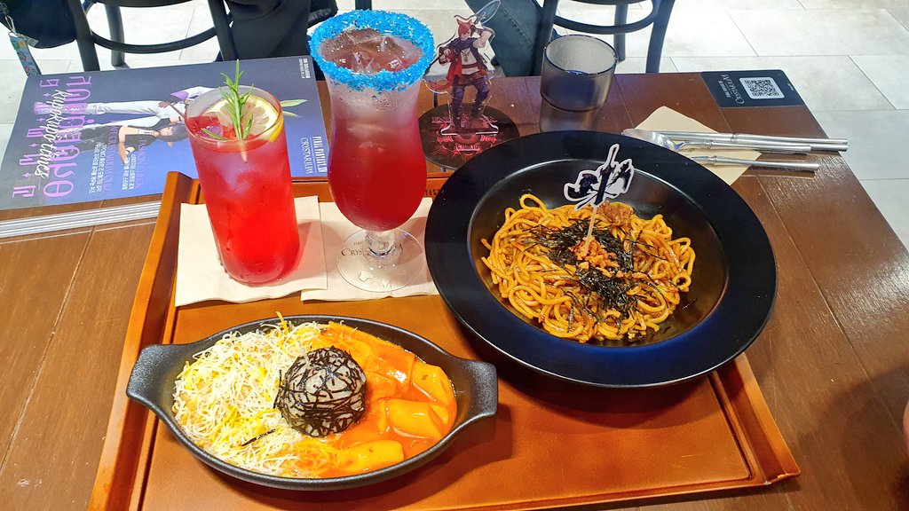 FFXIV_ENDWALKER's tweet photo. 크타카페는 챔피언 소고기 볶음면 레시피를 공개하라 https://t.co/OhjL4vTGxr