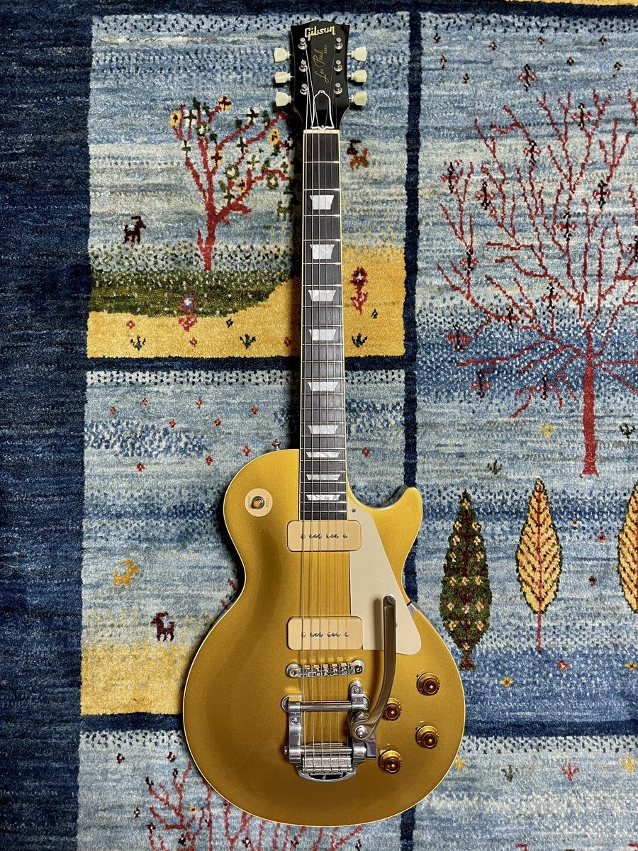 hirohiro7654321's tweet photo. Gibson CustomShop 1997
1956 LesPaul GoldTop P90
Bigsby B5
ビブラメイト
ビブラメイトスポイラー
ハカランダ指板
出来た🙂
キチンとしているのを保存するのも大切
#Gibson #LesPaul #P90 #Bigsby https://t.co/bZHO9NdF6b