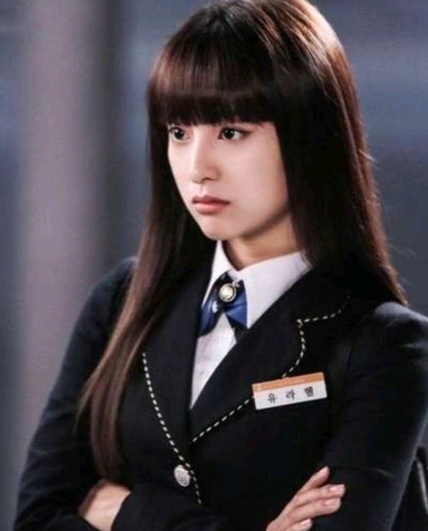kittyzwonii's tweet photo. 13년전 sbs <상속자들>에서 교복입고 5롤 조연했던 신인여배가 13년 후에 원톱장르물의드 1롤 주연이 되어 sbs로 돌아옴ㅋㅋㅋㅋㅋㅋㅋㅋㅋㅋㅋㅋㅋ

스브스 : 와 개야르 https://t.co/DQOpJnC8hP