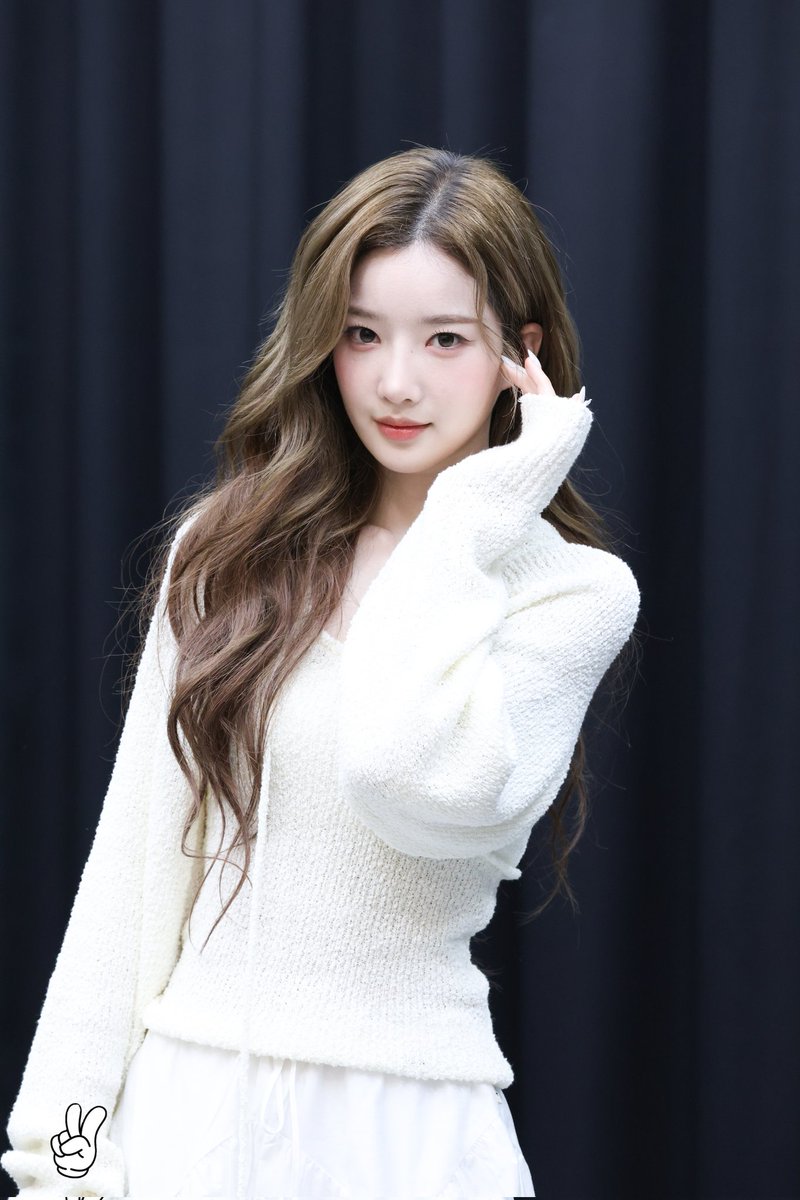 triplesbburing's tweet photo. 20260705 스타라이크
🥰
#tripleS #트리플에스 #トリプルS
#김유연 #YooYeon https://t.co/lUDbDFR0OH