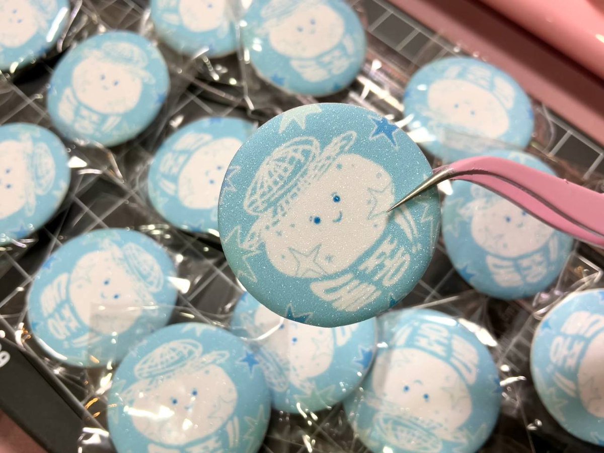 artewithjo's tweet photo. from art to actual, doljjong button pins ٠࣪⭑꩜

we'll see you at the aitai jeonghan comeback cse organized by jhhj lane! https://t.co/1PuED25c8A