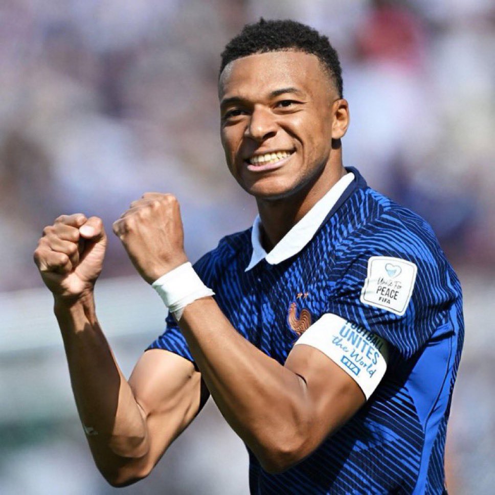 UTDAlex8's tweet photo. 🚨Michel Platini on Kylian Mbappé:

“Football hasn’t been fair to Kylian Mbappé. At 27, he still hasn’t won the Ballon d’Or, and I believe he’s been the best player in the world since the 2022 World Cup. In fact, ever since the Messi and Ronaldo era began to fade after 2018, he’s been the player who has stood above the rest.

I hope France win this World Cup because I truly believe it’s time for him to get his hands on the Ballon d’Or. A player of his quality deserves to have that trophy in his collection.”