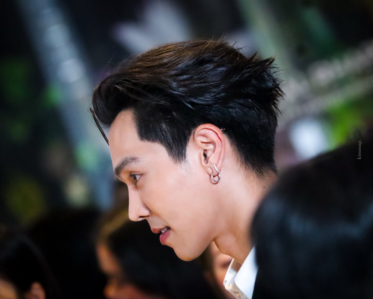Oh_KimDo's tweet photo. เหมือนเจออะไรถูกใจแล้วล็อกเป้าหมายอะ สายตงสายตาพระเมะรว้ายๆมาก🫨🫵

#treporapat #ตรีภรภัทร https://t.co/uA5bn8jb5k