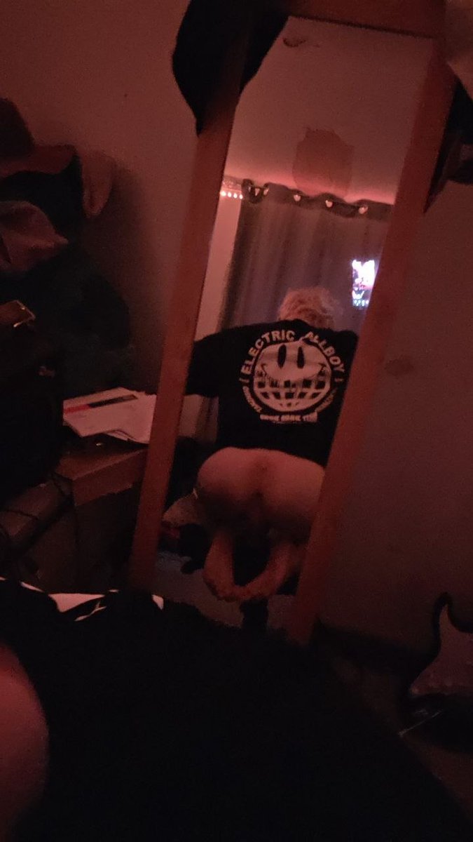 Alpha_FluidDump's tweet photo. 🥵🥵 #femboy #slut https://t.co/QcY1Bkn5Br