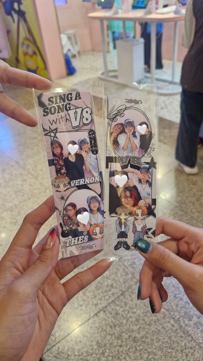 howoorainalert's tweet photo. ceritanya ikut ngeramein #V8InTheHouse ✨✨✨

tysm @chwehw and @haoijo for the photo frame!! https://t.co/ZzD3IO2knr