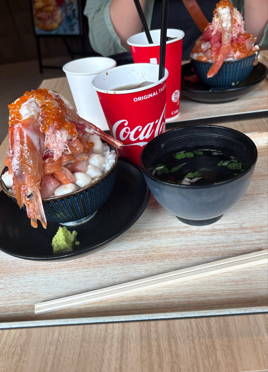 sutszm_pg's tweet photo. アフターならぬビフォー
こんな事してるから遅刻する（本当に申し訳ない…） https://t.co/a6jjyghe9r