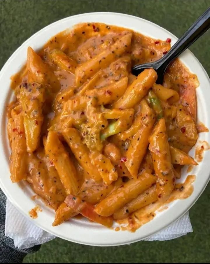norsyaoa's tweet photo. Do you like pasta ?
Red sause or white one https://t.co/bVXQcWONRr